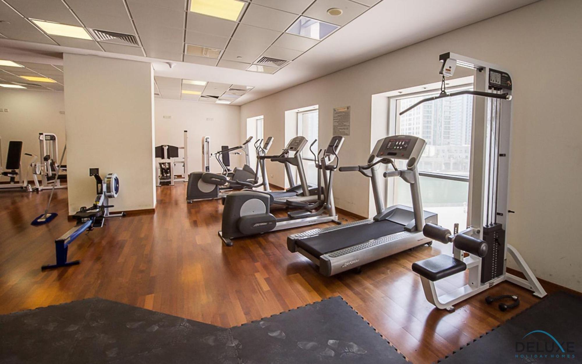 Exquisite 2br With Assistant At Marina Towers Marina By Deluxe Homes Apartment *