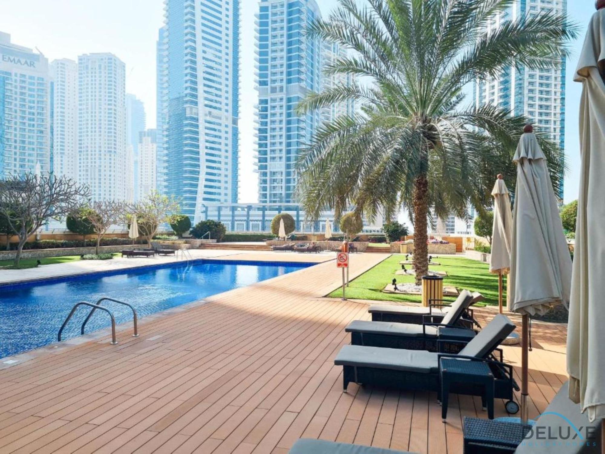Exquisite 2br With Assistant At Marina Towers Marina By Deluxe Homes