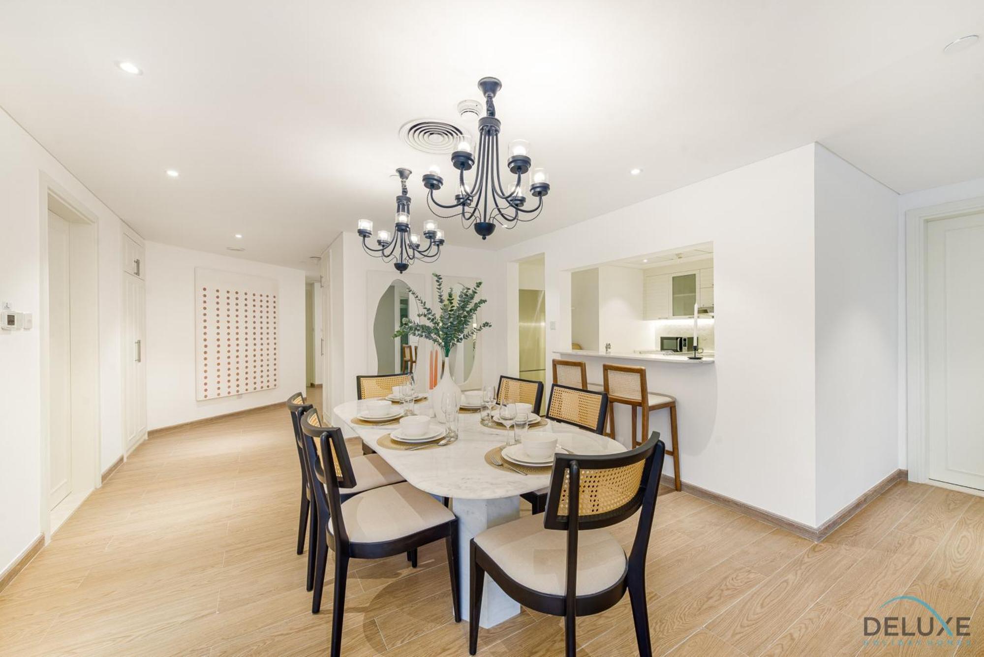Exquisite 2br With Assistant At Marina Towers Marina By Deluxe Homes Dubai