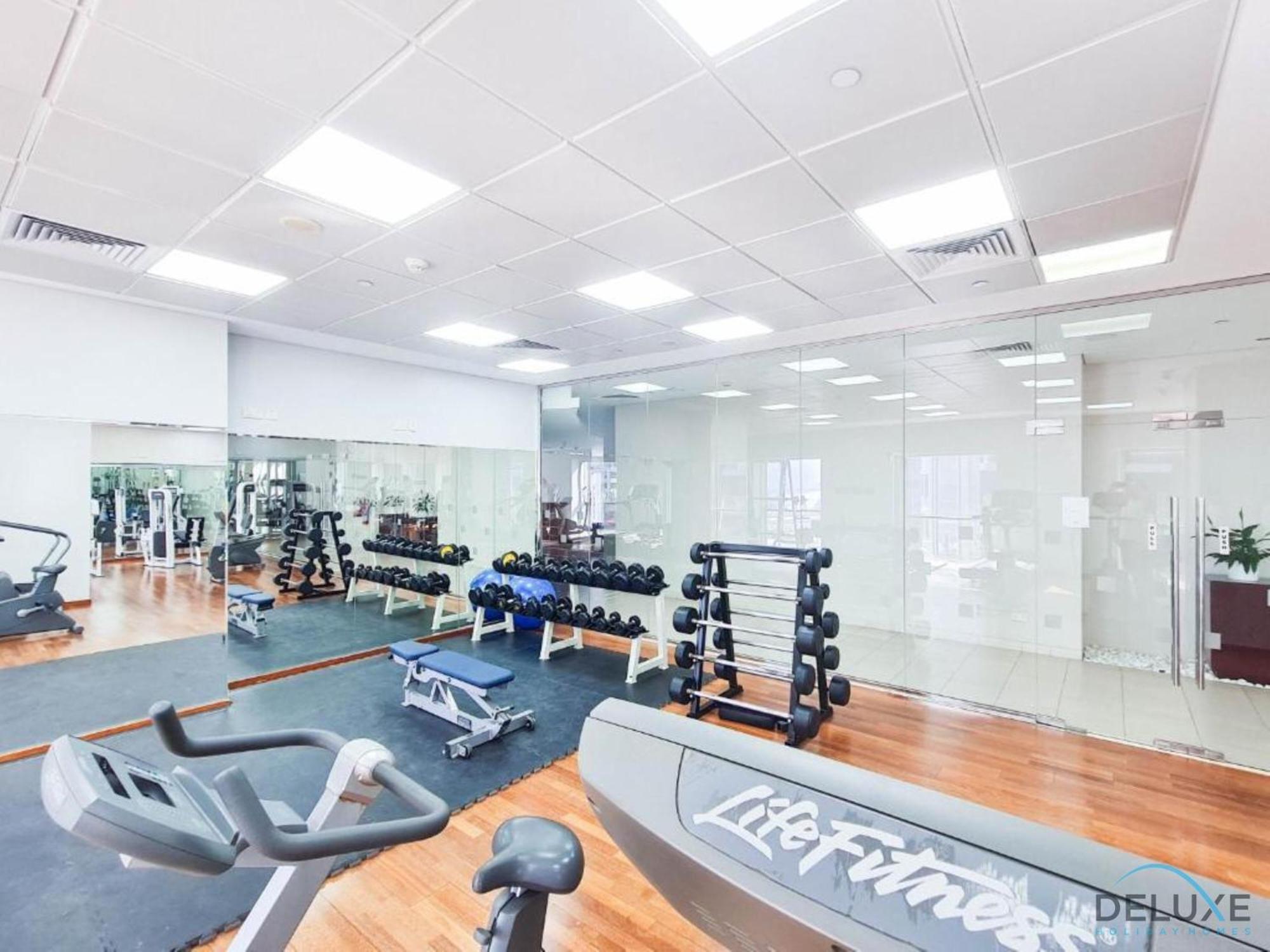 Exquisite 2br With Assistant At Marina Towers Marina By Deluxe Homes Dubai