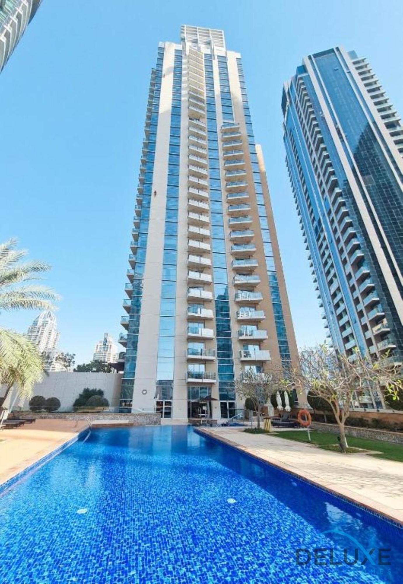 Exquisite 2br With Assistant At Marina Towers Marina By Deluxe Homes